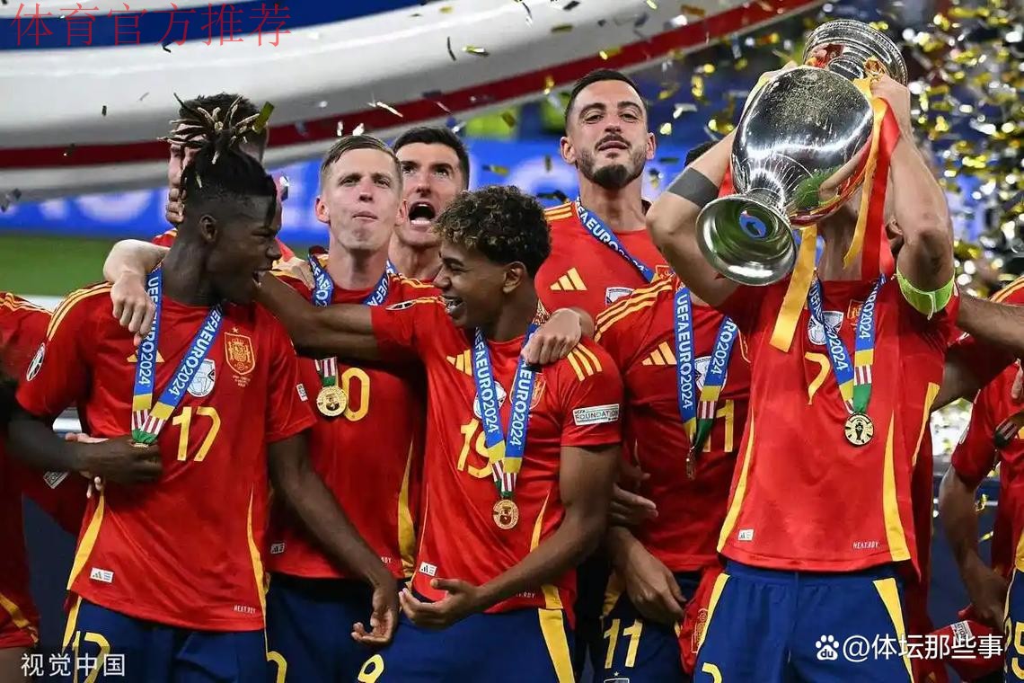 西班牙2-2土耳其晋级世界杯，奥尔莫、奥亚萨瓦尔破门，厄兹詹世界波